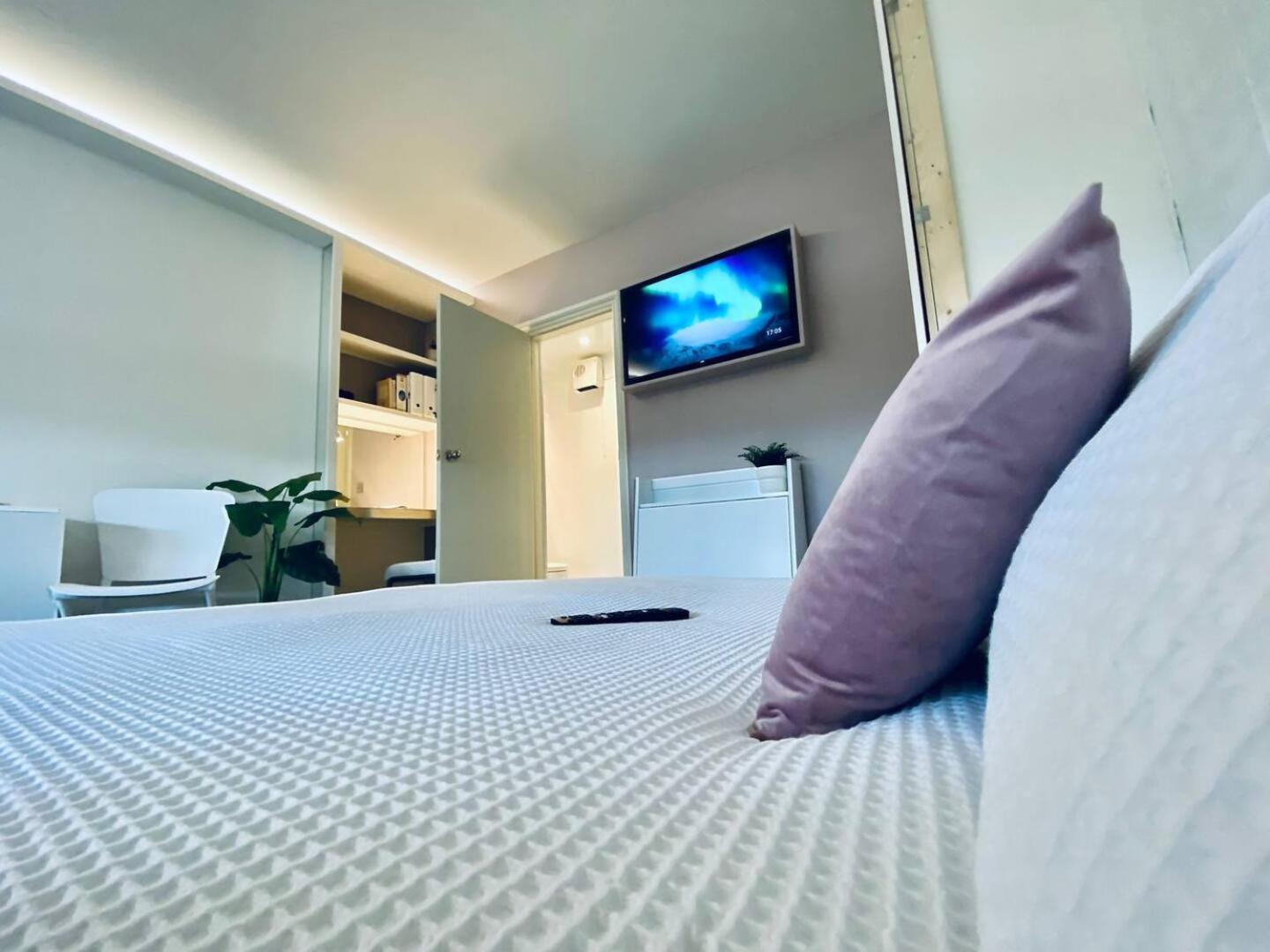 Apt 12 Luxury Living Chic Studio Steps From Beach Hove Esterno foto
